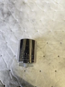 Craftsman 19mm Socket 12 Point 3/8" Drive Inverted G1 44308 - Picture 1 of 3