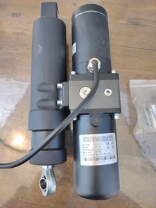 AM145903 AUC15043 Gator Cargo Box Power Lift Stellantrieb für John Deere HPX XUV E4 - Bild 1 von 8