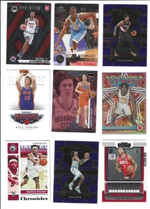 18 NBA Rookies Karten: Alexandre Sarr, Jrue Holiday, Scoot Henderson, Kyle Single - Bild 1 von 2
