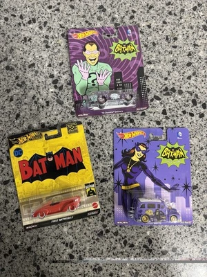 Hot Wheels LOT OF 3  DC Batman First Batmobile School Busted & 70 Chevelle - Image 1 of 4