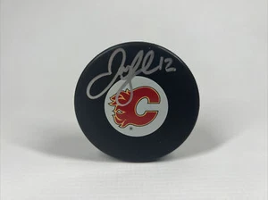 Disco de hockey firmado por Jarome Iginla Calgary Flames - Imagen 1 de 4