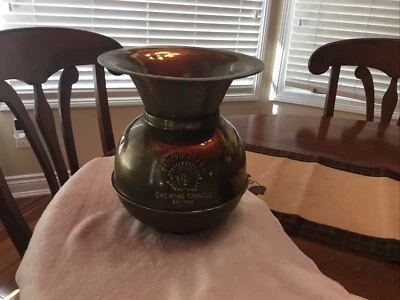 "Espichera de tapón vintage de latón de la marca REDSKIN para masticar tabaco - 10"" de alto" Foto 1 de 4