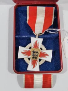 Baden- Württemberg, Feuerwehr- Ehrenzeichen 25 Jahre in Silber, im Etui mit Band - Bild 1 von 7