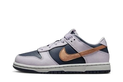 Talla 13c - Nike Dunk Low SE Cobre Swoosh Púrpura Preescolar - Totalmente Nuevas Foto 1 de 4