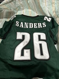 Miles Sanders Autographed Custom Football Jersey Eagles Beckett# H54108 XL - Picture 1 of 5