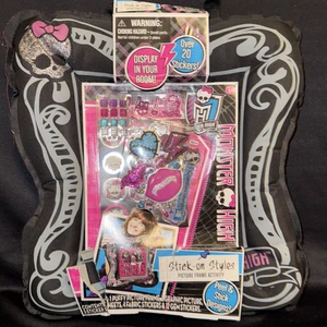 Monster High Schwarz Puffy Rahmen Kissen Bilderrahmen & Aufkleber NRFP - Bild 1 von 13