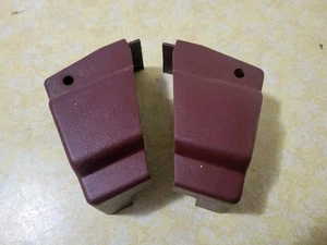 Cubiertas de soporte de banco de oruga de asiento Chevy C/K 1500 1988-1994 L y R OEM rojo - Imagen 1 de 4