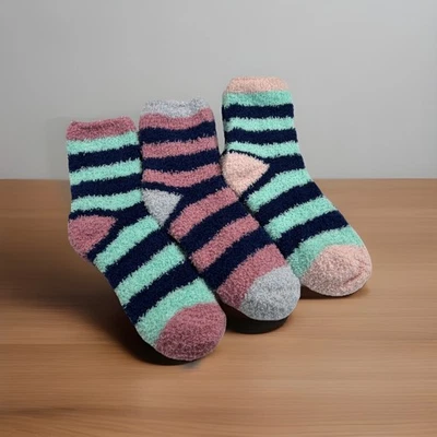 VTG 3 Pack Socks! Women's Fuzzy Booties Crew Acrylic USA Size 9-11 Stripes Multi - Image 1 of 4