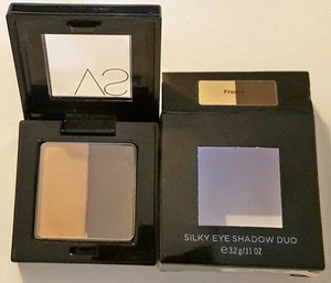 VICTORIA'S SECRET SILKY EYE SHADOW DUO IN FRENZY NIB - Picture 1 of 1