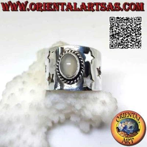 Anello in argento 925 ‰ fascia con pietra di luna ovale cabochon e stelle trafor - Foto 1 di 5