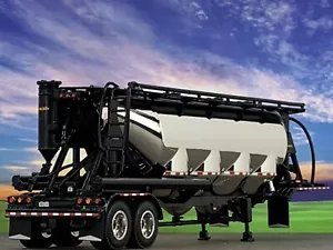 1/64 DCP BLACK/CHROME J&L PNEUMATIC 4 BOTTOM VAC TRAILER - Picture 1 of 5