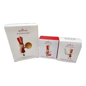 Hallmark Clashing Cymbals Fabulosa Flauta Snappy Caja Tambor Miniatura Lote de 3 Nuevos - Imagen 1 de 10