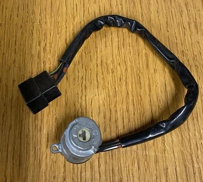 OEM Vintage Genuine Subaru Ignition Switch - Image 1 of 2