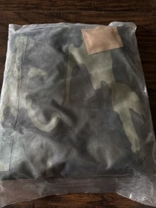 Never Worn Cold Weather BDU Military Trousers Med-Reg Unopened Hunting Camo - Picture 1 of 2