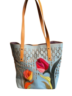 Sharif 1827手提包天蓝色皮革鲜艳花卉郁金香贴花镂空 — 第 1/4 张图片