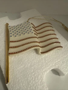 Lenox La Bandiera Gioiellata Ornamento America Bordo Oro 24K Cristalli Swarovski - Foto 1 di 11