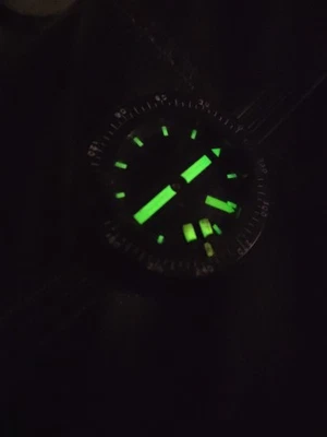 Brújula de muñeca de buceo Ikelite vintage, hecha en Finlandia y EE. UU. Foto 1 de 4