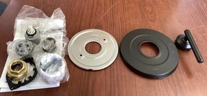 NEW MOEN Gibson UT2901BL M-CORE 2S Valve Trim Only Matte Black W/Cartridge B268 - Picture 1 of 4