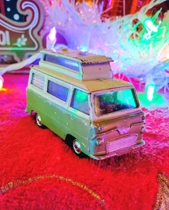 Corgi Toys 420 Ford Thames Airborne Caravan Van Camper Two-Tone Green Vintage - Picture 1 of 10