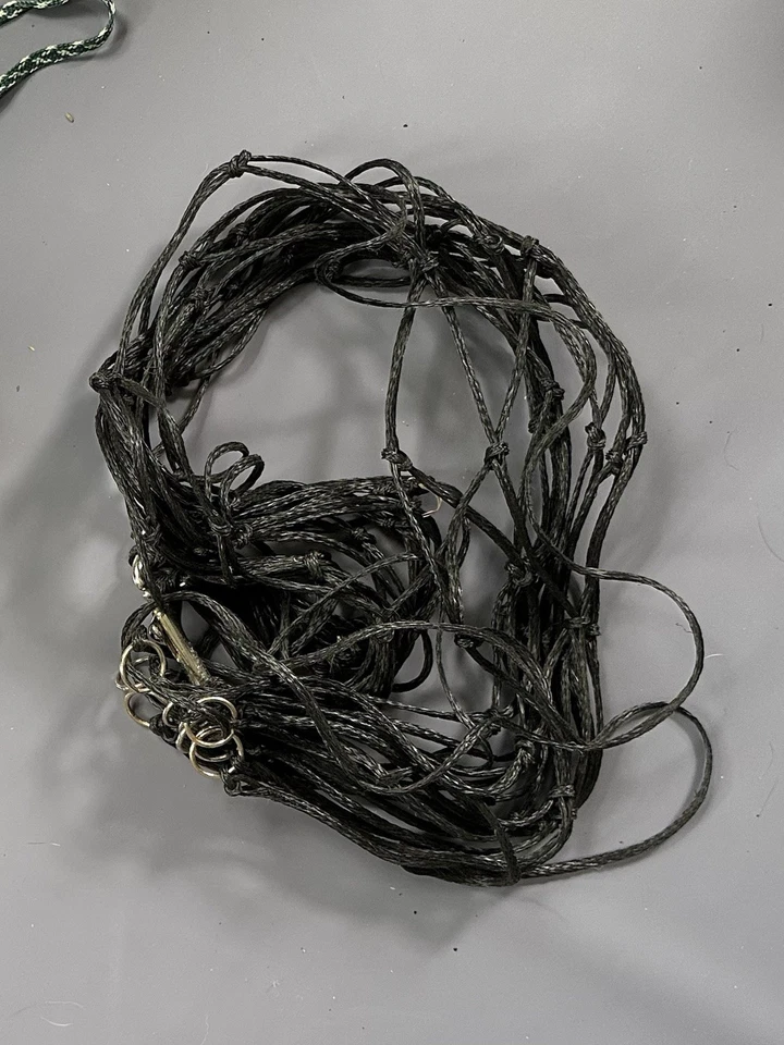 Black Hay Net With Metal Rings For Easy Use | Used But In Great Condition | Foto 1 de 1