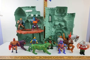 Vtg 1981 He-Man Masters of the Universe Castle Grayskull & 10 Action Figure Lot - Picture 1 of 24