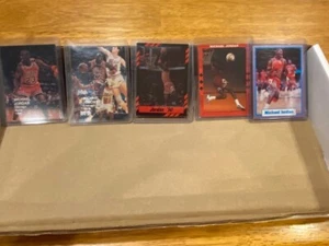 5 Different 1990 Cards - MICHAEL JORDAN - Oddball Cards - Chicago BULLS - Picture 1 of 5