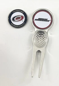 Herramienta de reparación HOCKEY NHL Golf Divot Silver 2 puntas marca Carolina huracanes - Imagen 1 de 2
