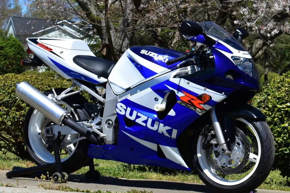 SUZUKI GSXR 600 K1 K2 K3 WORKSHOP MANUAL TALLER SERVICE WORKSHOP ENGLISH ON CD - Imagen 1 de 1