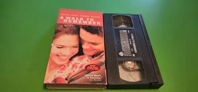A Walk to Remember (VHS, 2002) Шейн Уэст, Мэнди Мур, Питер Койот - Изображение 1 из 3