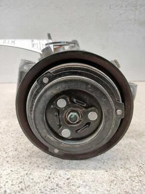 Compresor de aire acondicionado usado se adapta a: Chrysler Voyager 2020 con aire acondicionado trasero grado A Foto 1 de 4