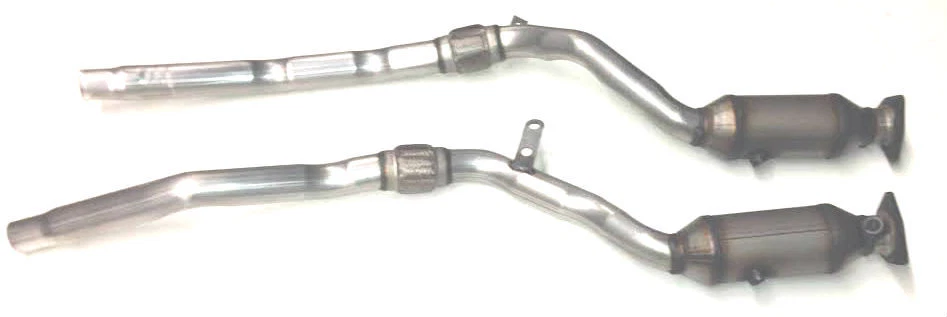 Каталитические конвертеры 2002 2003 2004 Audi A4 BANK1 и BANK2 3,0 л quattro ручные - Изображение 1 из 1