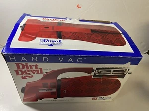 Vintage Royal Dirt Devil Red Hand Vac Vacuum Model No. 103 - Picture 1 of 10