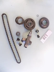 SUZUKI BURGMAN 400 AN400 AN 400 2005 ENGINE MISC GEARS pirmary BOLTS BALANCER - Picture 1 of 1