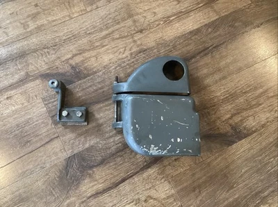 ATLAS CRAFTSMAN 10" LATHE GEAR COVERS 10-1504 T & B FOR QUICK CHANGE GEAR BOX - Image 1 of 4