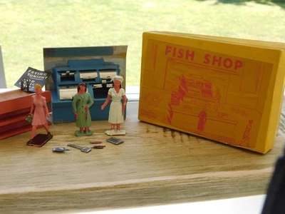 Fish Shop Crescent Toys - Caja y accesorios originales - Hecho en Inglaterra Die cast Foto 1 de 4