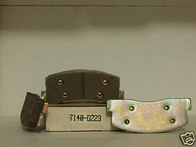 Juego Pastillas Freno Delanteras Honda Accord 1982-83 D223 45022SA5670 Hecho en EE. UU. Foto 1 de 1