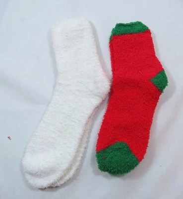 Zapatilla Difusa 2PK Navidad Blanco Rojo Calcetines Mujer Talla 9-11 Cálido Suave Acogedor Foto 1 de 2