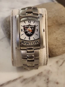 Las Vegas Raiders NFL Team Logo Men's Stainless-Steel Silver Watch NEW Heavy - Picture 1 of 12