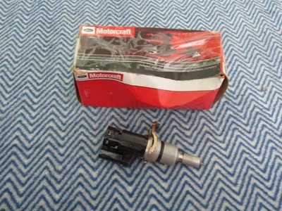 NOS 1989 1990 1991 1992 1993 1994 LINCOLN CONTINENTAL SPEED SENSOR ASBY  - Image 1 of 3