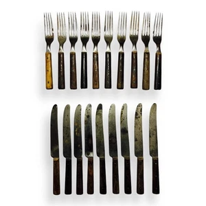 Cuchillos horquillas rústicas asas de madera cubiertos antiguos 19 piezas era primitiva de la Guerra Civil - Imagen 1 de 9