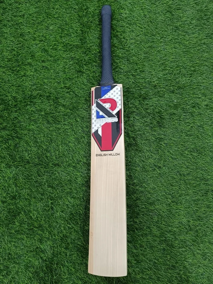 Bate de Cricket Willow Inglés_LR Deportes Grado 1  Foto 1 de 4