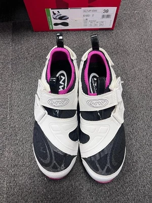 Zapato de bicicleta Northwave Multi-App para mujer EU 38 blanco/violeta Foto 1 de 4