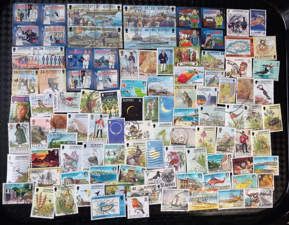 Quality Packet of 100 Different Used Alderney Stamps~Collection~UK Seller — 第 1/1 张图片