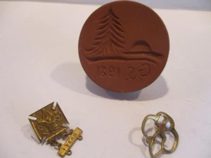 Pfadfinderkeks? Presse + 2 Pinbacks - Bild 1 von 6