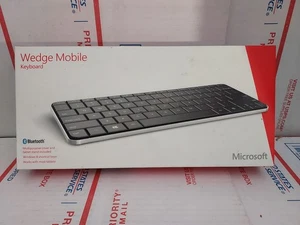 Microsoft Wedge Mobile Keyboard Bluetooth Wireless Cover Stand 1521 - T6#502 - Picture 1 of 4