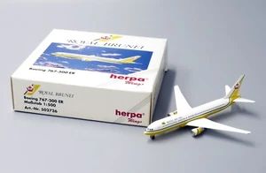 Royal Brunei B767-300 scala Herpa 1:500 502726 ULTIMI tre!!!! - Foto 1 di 5