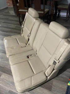2007-2014 Cadillac Escalade Tahoe gmc Yukon suburban 3rd row leather seats - Picture 1 of 5