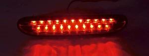 Faro antiniebla trasero BMW Mini R56 LED Union Jack, lente transparente con borde negro y reflector - Imagen 1 de 1