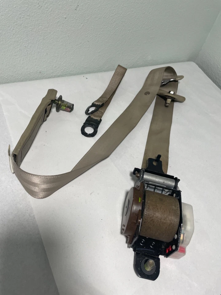 Cinturón de seguridad medio trasero conductor exterior izquierdo Honda Odyssey 1995-1997 retractor OEM Foto 1 de 4