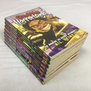 Goosebumps Horrorland Books Bundle Job Lot Of 8 Books By R L Stine - Picture 1 of 19